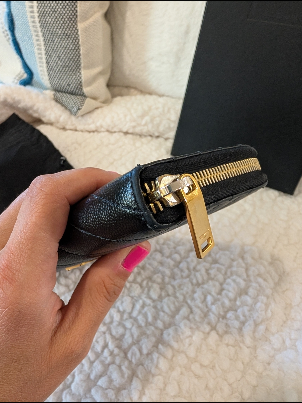 Saint Laurent Black Quilted Leather Zip Wallet with Gold Logo - Picture 7 of 11